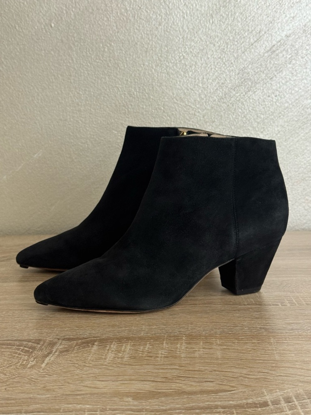 J.McLaughlin Tessie Black Suede Ankle Boots Size 8.5